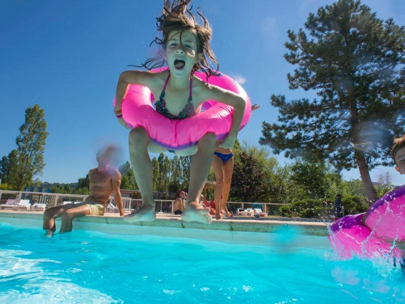 Camping Officiel Siblu Les Rives De Condrieu Zewnętrze zdjęcie